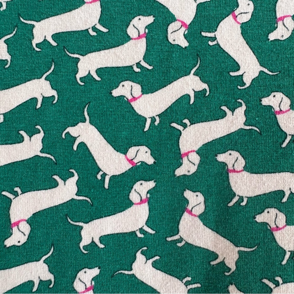 Boden Printed Jersey Dress In Hike Green Sausage Dogs 6-7 Long Sleeve Novelty - Picture 7 of 8